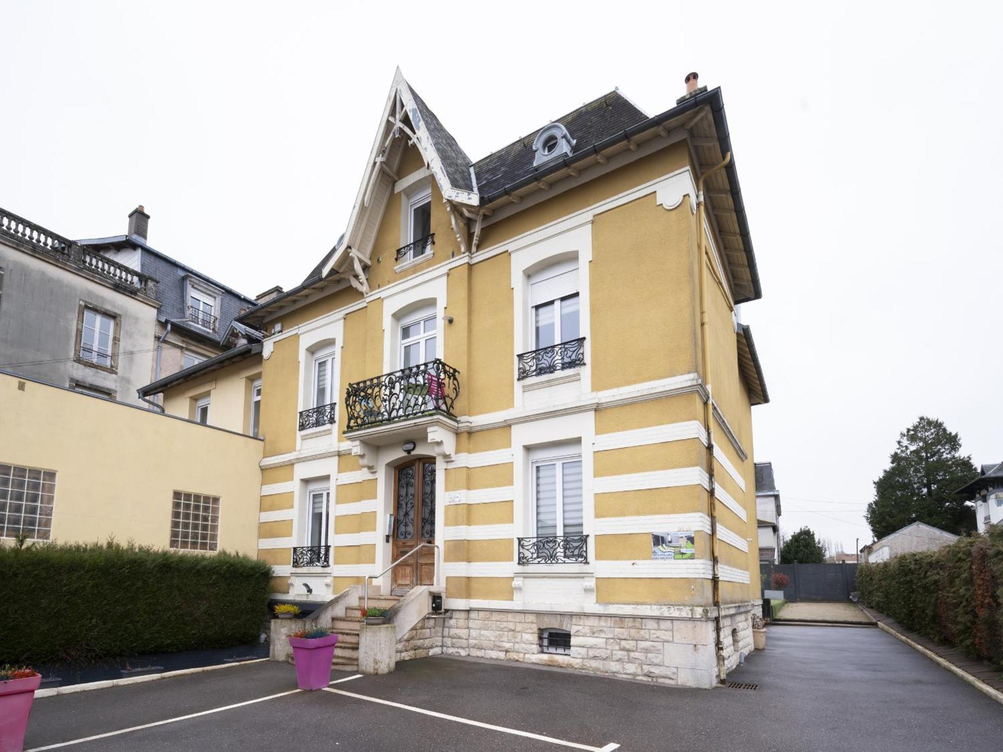Residence Louis Quartier Gare Vittel Esterno foto